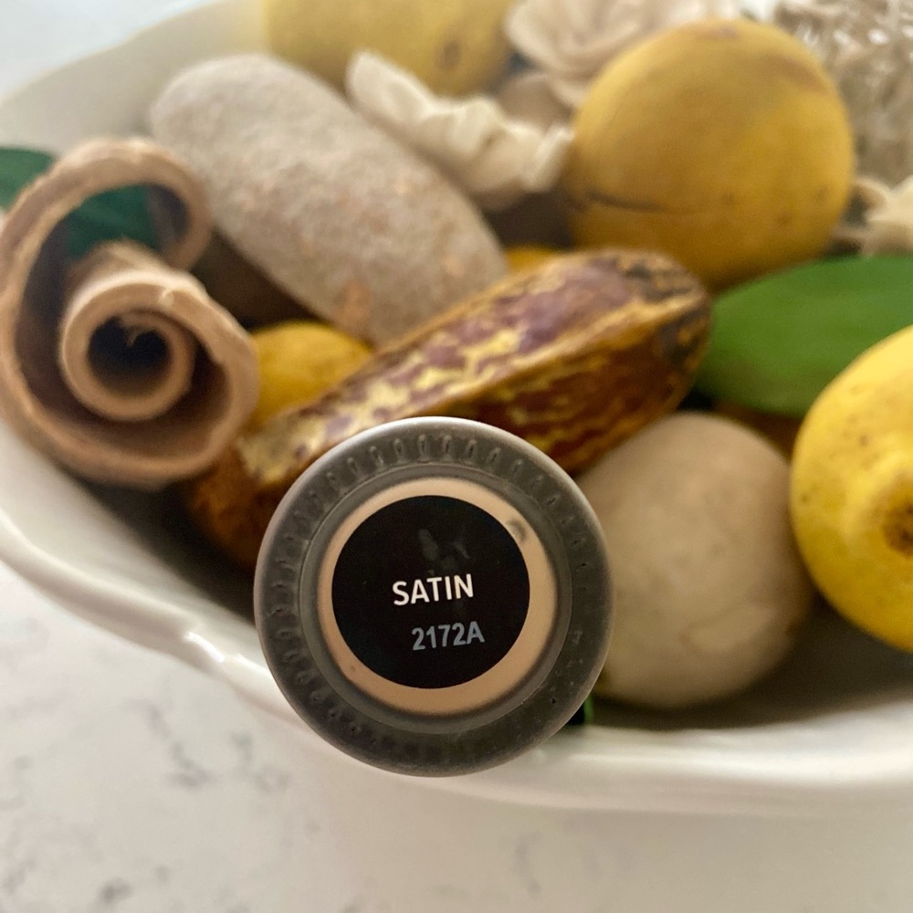 Younique Touch Serum + Foundation in Satin.